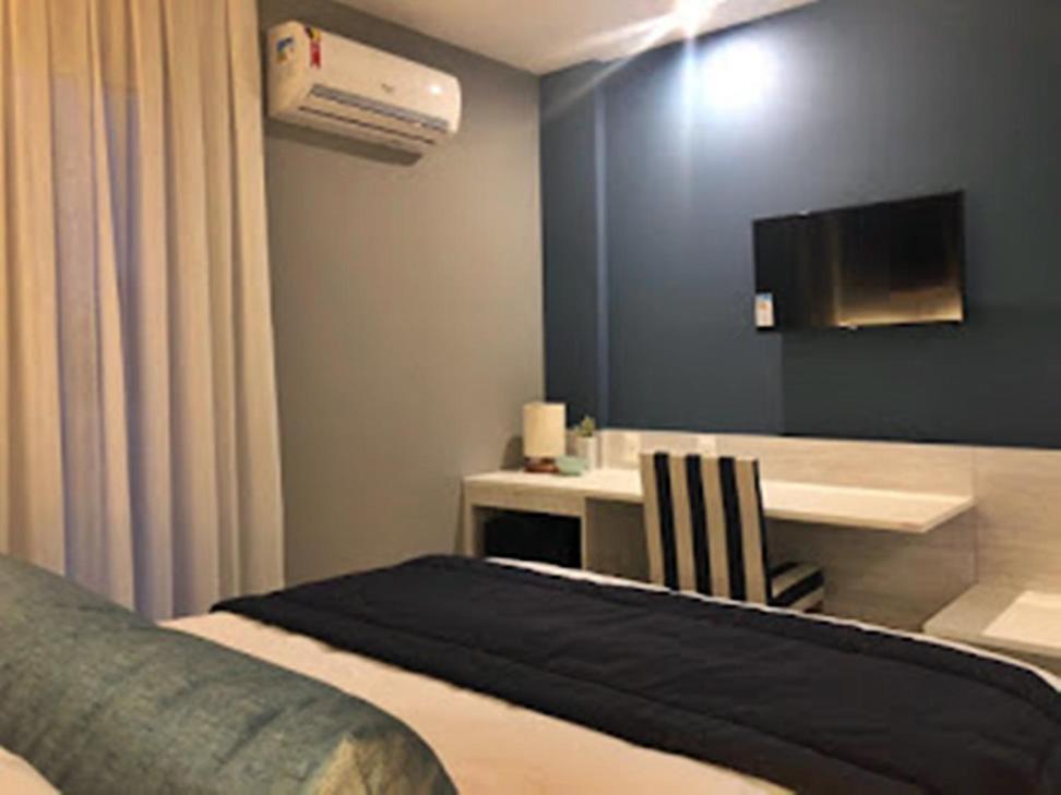 Hotel Flat Edificio Royale 305 *